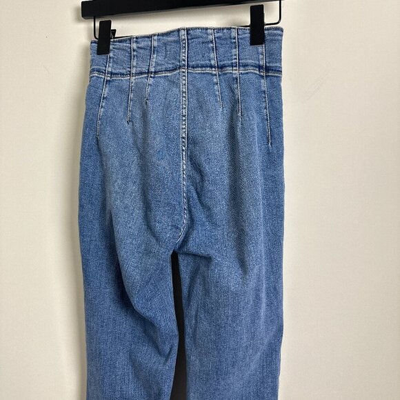 FREE PEOPLE We The Free Jayde Flare Jeans in Wash Sunburst Blue Size US 25 - Picture 8 of 12